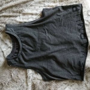 Jessica Simpson the warmup cropped workout t